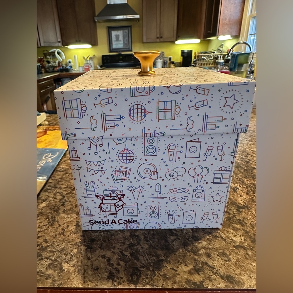 White Gift Box with Gold Knob - Send A Cake Box